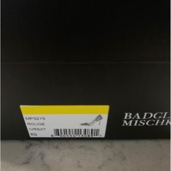 🌟NIB Badgley Mischka Pump, Ivory, 8.5US🌟 - Picture 9 of 9